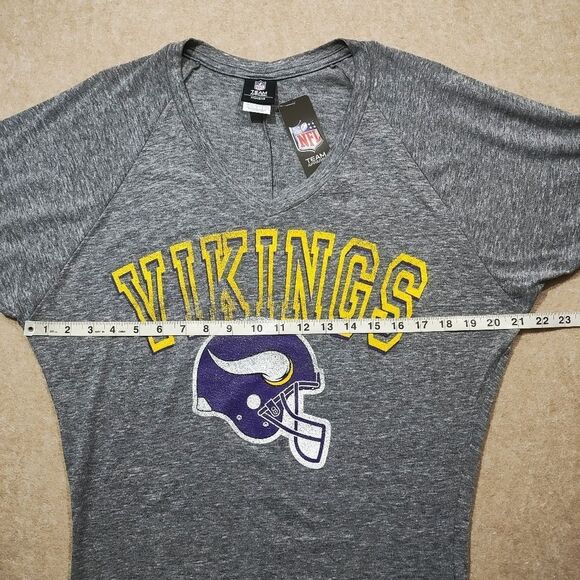 NFL Minnesota Vikings Gray and Purple Short Sleeve Women's T-shirt #7 - Picture 4 of 6